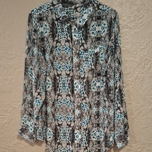 Vince Camuto Blue and Black Long Sleeve Button Down Shirt - Picture 1 of 6